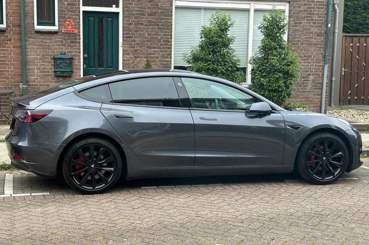 Tesla Model 3 Long Range 75 kWh – Autopilot, Auto's, Tesla, Particulier, Model 3, Elektrisch, Sedan, Automaat, Origineel Nederlands