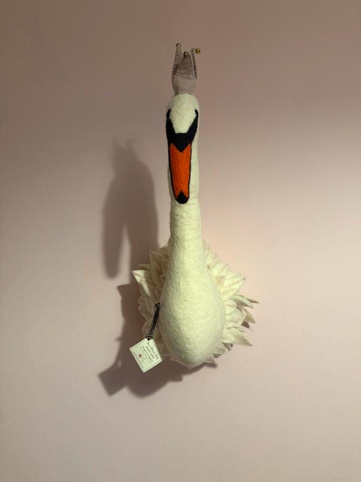 Sew Heart Felt Odette Zwanenhoofd Wanddecoratie, Huis en Inrichting, Woonaccessoires | Wanddecoraties, Zo goed als nieuw, Ophalen
