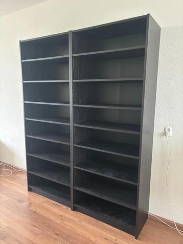 2x kast IKEA Billy + extra planken (zwart eikenpatroon) beschikbaar voor biedingen