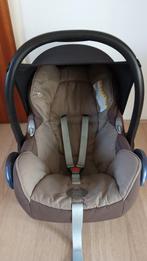 Maxi Cosi autostoeltje bruin universeel met regen/zon kap., 0 t/m 13 kg, Autogordel, Maxi-Cosi, Gebruikt