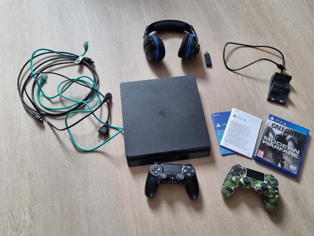 Complete set voor Playstation 4 met call of duty, Spelcomputers en Games, Spelcomputers | Sony PlayStation 4, Ophalen of Verzenden