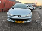 Peugeot 206 1.4 SW 2006 Grijs apk airco stuurbekr nap cntr, Auto's, Voorwielaandrijving, 15 km/l, 4 cilinders, Origineel Nederlands