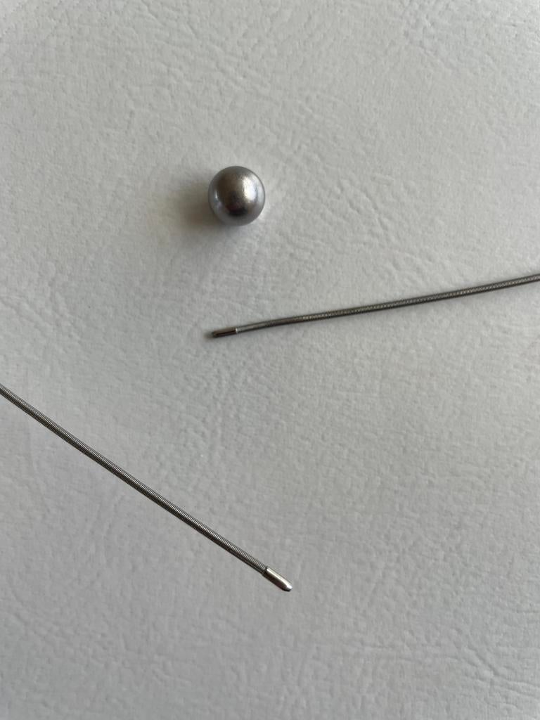 Gezocht: stalen stopper voor Niessing collier, Ophalen, Overige materialen, Verstelbaar, Zo goed als nieuw