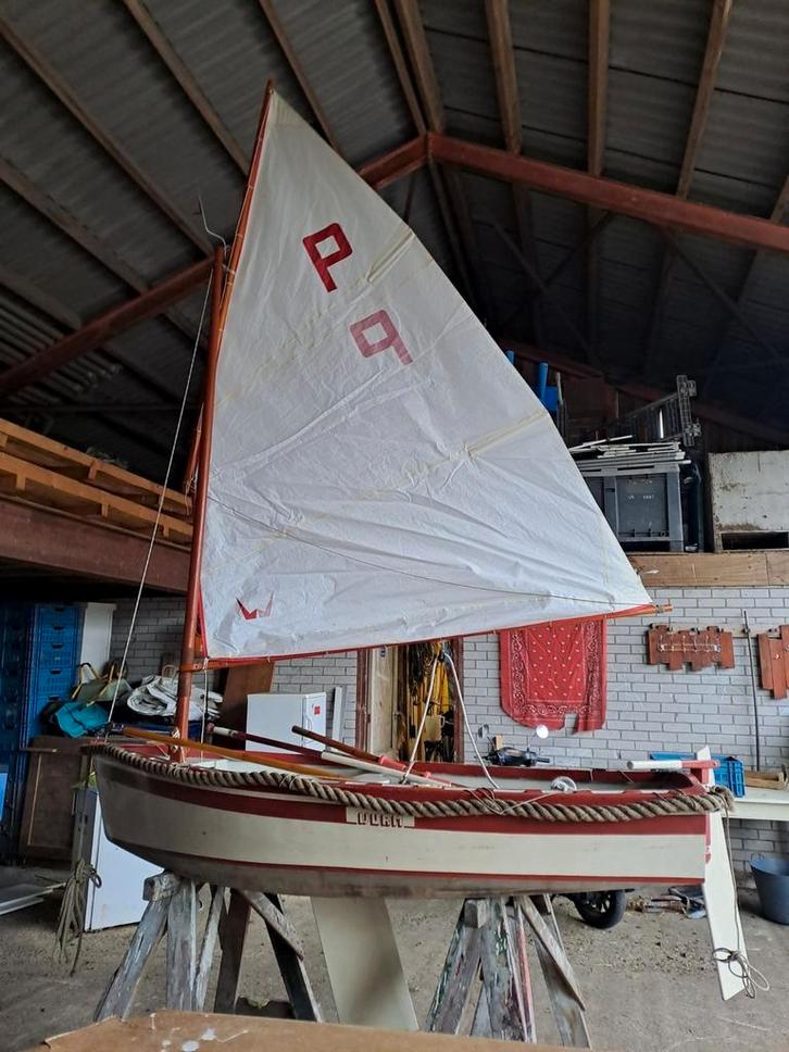 Piraatjol met zeil., Watersport en Boten, Zeilen en Zeiltoebehoren, Zo goed als nieuw, Minder dan 15 m², Ophalen