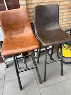 2 barkrukken, Huis en Inrichting, Barkrukken, Ophalen, Gebruikt, 60 tot 90 cm, Leer