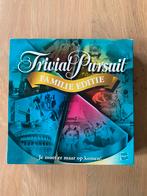 Trivial Pursuit Familie Editie - Hasbro, Drie of vier spelers, Ophalen of Verzenden, Zo goed als nieuw, Hasbro Gaming