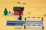 LEGO 146 -1 # Train: 4.5V: en 12V: Level Crossing. Overweg., Ophalen of Verzenden, Gebruikt, Lego