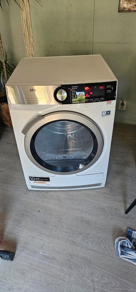 AEG Warmtepompdroger - Topmodel 2jaar oud, Witgoed en Apparatuur, Wasdrogers, Zo goed als nieuw, Condens, Voorlader, 8 tot 10 kg