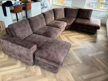 Urban Sofa u bank bruin nieuwstaat 1 jaar oud 380 breed beschikbaar voor biedingen