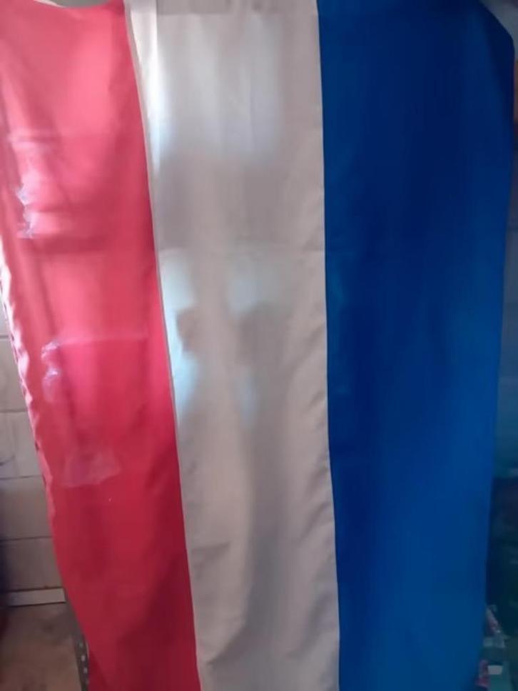 1 blouse nederlandse vlag - 3 x vlaggen - 1 x wimpel oranje, Diversen, Vlaggen en Wimpels, Zo goed als nieuw, Ophalen