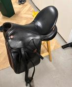 Dressuurzadel Kieffer 17 inch, Dieren en Toebehoren, Paarden en Pony's | Zadels, Ophalen, Gebruikt, Dressuur