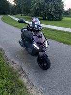 Piaggio zip 80cc 2017, Fietsen en Brommers, Scooters | Piaggio, Ophalen of Verzenden, Zo goed als nieuw, Zip
