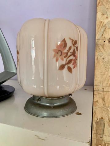 Vintage plafonniere rose beschikbaar voor biedingen