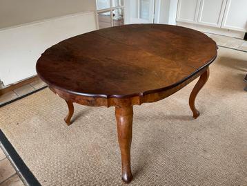 Antieke ovale tafel - 130x110 cm beschikbaar voor biedingen