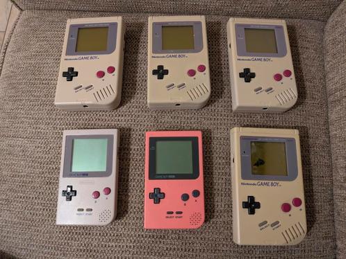 Setje van 4x Game boy DMG classic en 1x Pocket roze, Spelcomputers en Games, Spelcomputers | Nintendo Game Boy, Zo goed als nieuw