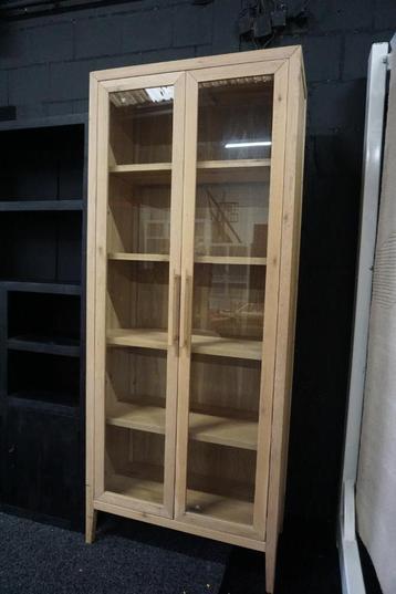 Vitrinekast Eiken Naturel  beschikbaar voor biedingen