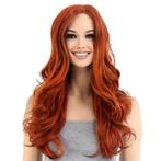 Luxe carnaval pruik lang koperrood haar met krullen, Ophalen of Verzenden, Nieuw, Pruik of Haarverlenging