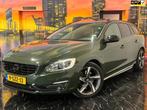 Volvo V60 2.4 D6 AWD Plug-In Hybrid Summum Pano|Stoelverw., Auto's, Volvo, Automaat, Traction-control, Vierwielaandrijving, 11 kWh