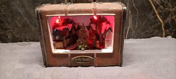 Kerst tafereel in koffer beschikbaar voor biedingen