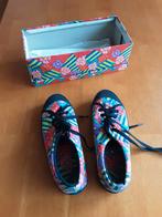 Nieuwe, kleurige schoenen  maat 37, nog in de doos., Ophalen of Verzenden, Nieuw, Maat 38/40 (M), Carnaval