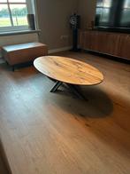 Salontafel notenhout met metalen spidervoet, Ophalen, 100 tot 150 cm, Notenhout, modern, 50 tot 100 cm