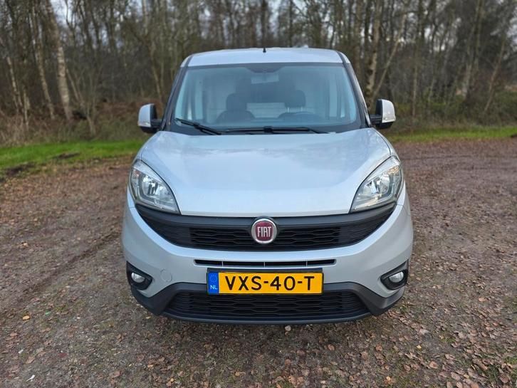 Fiat Doblo Cargo 1.3 MJ 16V 90pk 2015 Grijs, Auto's, Bestelauto's, Particulier, Airconditioning, Boordcomputer, Centrale vergrendeling