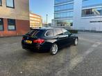 BMW 5-Serie 3.0 525D Touring AUT 2011 Zwart, Auto's, Automaat, Achterwielaandrijving, Zwart, 2000 kg