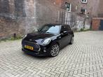 Mini Cooper 1.5 (F56) | Inc. Winterbanden | Veel opties, Auto's, Mini, Voorwielaandrijving, Euro 5, Zwart, 4 stoelen