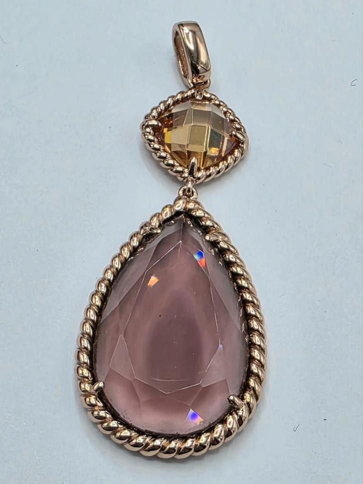 Zilveren Hanger Zinzi
Zilver rose goud verguld, Sieraden, Tassen en Uiterlijk, Overige Accessoires, Zo goed als nieuw, Verzenden