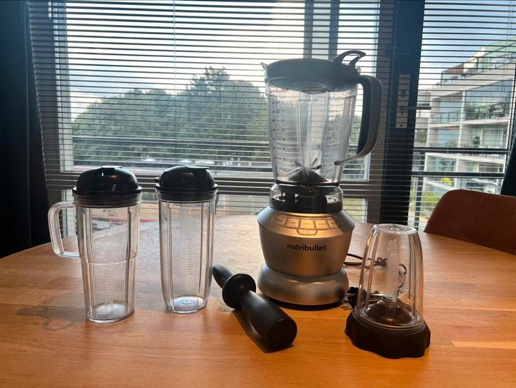 Nutribullet blender met accessoires, Witgoed en Apparatuur, Blenders, Zo goed als nieuw, Blender, Ophalen of Verzenden