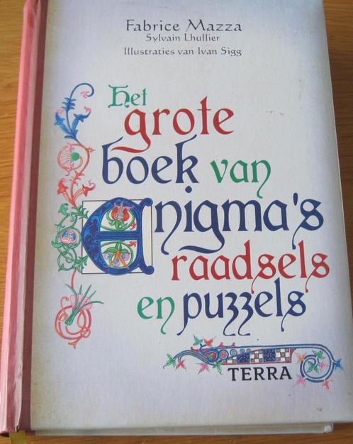Het grote boek van enigma's  raadsels  en puzzels, Hobby en Vrije tijd, Denksport en Puzzels, Zo goed als nieuw, Puzzelboek, Ophalen of Verzenden