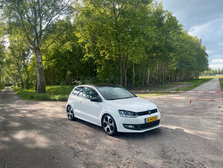 Te koop zeer nette polo 6R 1.4 fsi, Auto's, Volkswagen, Particulier, Polo, Achteruitrijcamera, Airbags, Airconditioning, Alarm