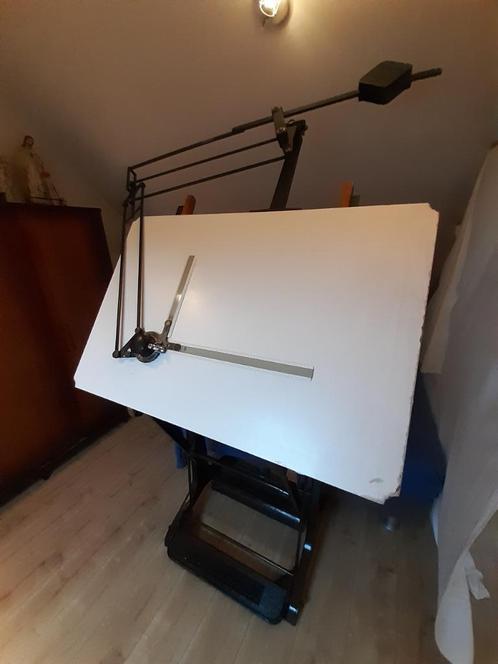 Vintage tekentafel (zonder blad), Doe-het-zelf en Verbouw, Tekentafels, Gebruikt, 170 cm of meer, Ophalen