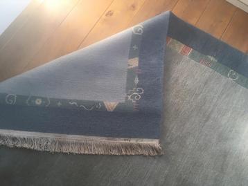 Hoogpolig tapijt Nepal beschikbaar voor biedingen