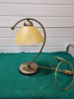 tafellamp met gele glas kap, Ophalen of Verzenden, 'T Olde Gre-j, Info@toldegrej.nl, Endepoelstraat 20f Didam