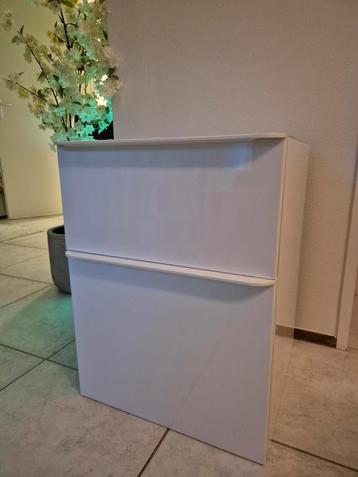 Nieuwe chique witte ladekast beschikbaar voor biedingen