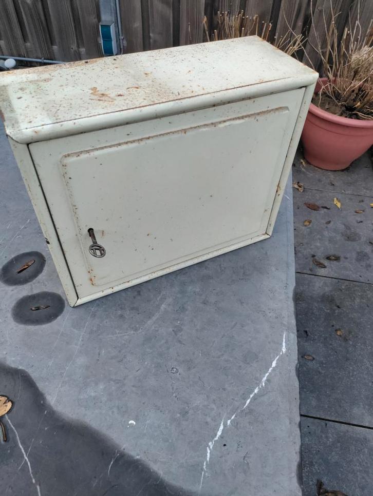 Vintage Medicijnkastje - Charmant & Functioneel, Antiek en Kunst, Antiek | Woonaccessoires, Ophalen