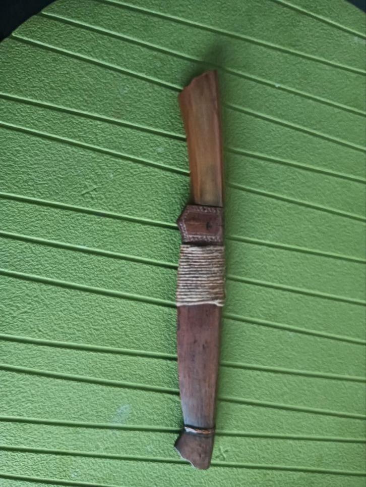 Indonesische Dagger met Schede, Antiek en Kunst, Kunst | Niet-Westerse kunst, Ophalen of Verzenden