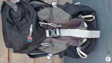 Berghaus rugzak 25 plus 5 met free flow en regenhoes beschikbaar voor biedingen