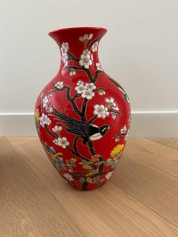 Intratuin Vaas - Zo Goed Als Nieuw - 33cm Hoogte beschikbaar voor biedingen