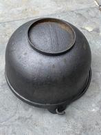 Gietijzeren ketel voor driepoot., Ophalen of Verzenden, Gebruikt, Gietijzer, Koekenpan of Braadpan