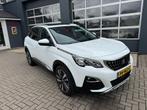 Peugeot 3008 1.2 PureTech Allure / Pano / Camera / Trekhaak, Gebruikt, Euro 6, 1199 cc, Leder en Stof