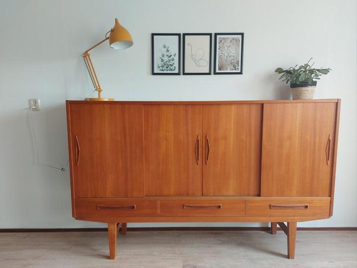 Deens vintage highboard wandmeubel, Huis en Inrichting, Kasten | Wandmeubels, Zo goed als nieuw, 100 tot 150 cm, 150 tot 200 cm