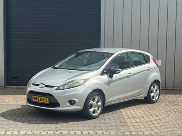 Ford Fiesta 1.4 Ghia|NETTE AUTO|ELEKT. RAMEN|AIRCO| beschikbaar voor biedingen