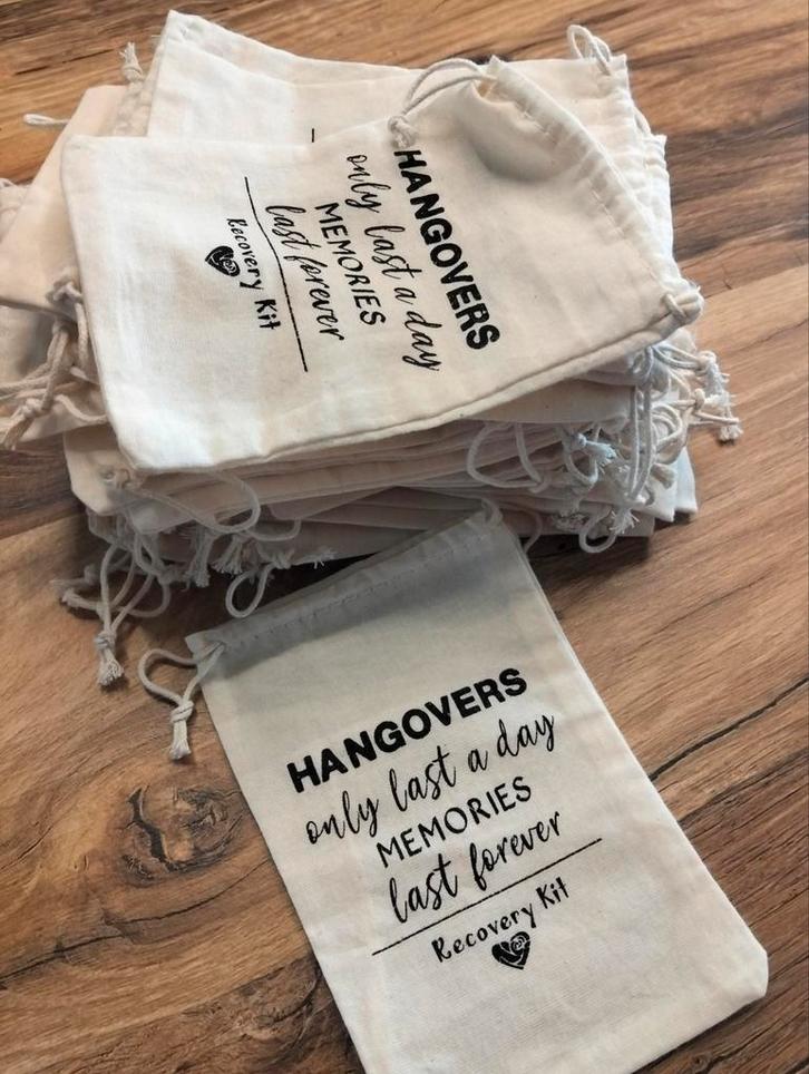 Hangover Recovery Kit Zakjes - Feestartikelen, Hobby en Vrije tijd, Feestartikelen, Nieuw, Feestartikel, Overige, Ophalen of Verzenden