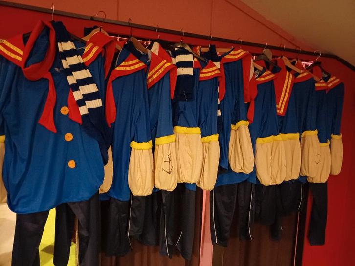 Carnavals kostuums van alles, Kleding | Heren, Carnavalskleding en Feestkleding, Zo goed als nieuw, Kleding, Carnaval, Overige maten