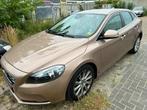 Volvo V40 1.6 D2 115PK 2012 Bruin, Auto's, Voorwielaandrijving, Euro 5, Beige, 4 cilinders