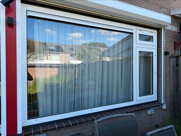 DIRECT OPHALEN! HR++ raam te koop – 209 x 149 cm beschikbaar voor biedingen