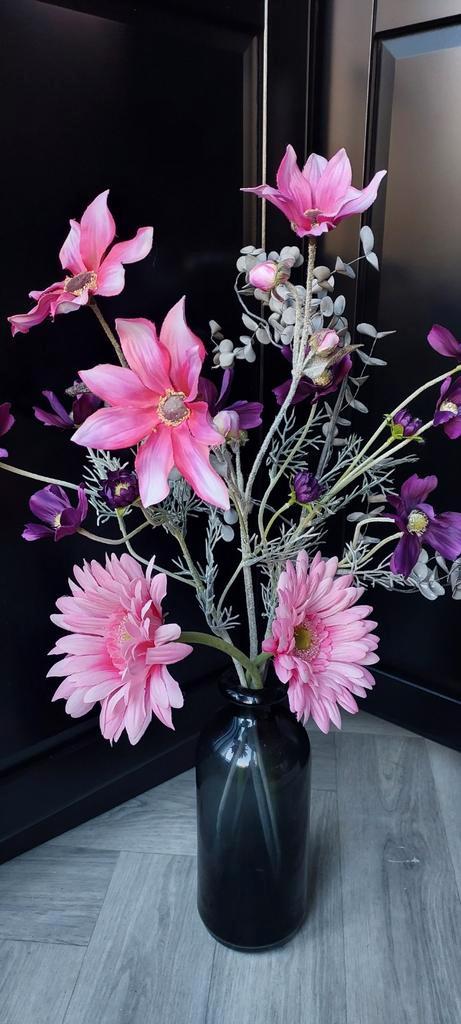 Silk-ka Zijde bloemboeket roze paars grijs, Huis en Inrichting, Woonaccessoires | Kunstplanten en Kunstbloemen, Zo goed als nieuw