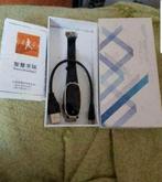 Smart wristband l- sport l- fit dameshorloge €15,00, Sport en Fitness, Ophalen of Verzenden